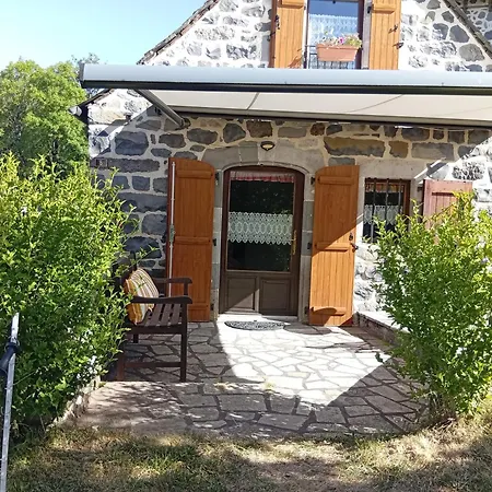 Tiny Cantalou Holiday home